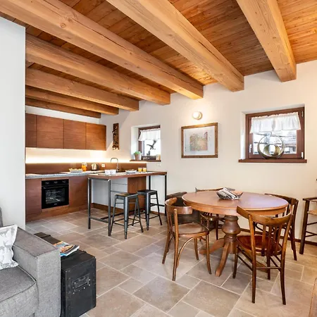 Heidi - Villaggio Dei Crodini *